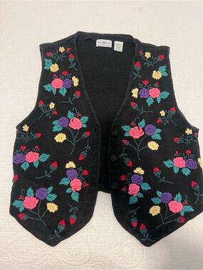 Vintage 80’s Black Floral Embroidered Women's Sweater Vest (size large).